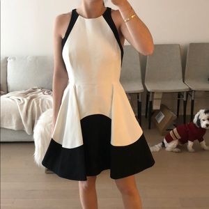 Halston Heritage dress NWT